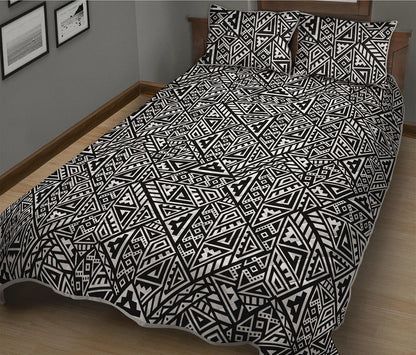 Black And White African Inspired Print Quilt Bed Set