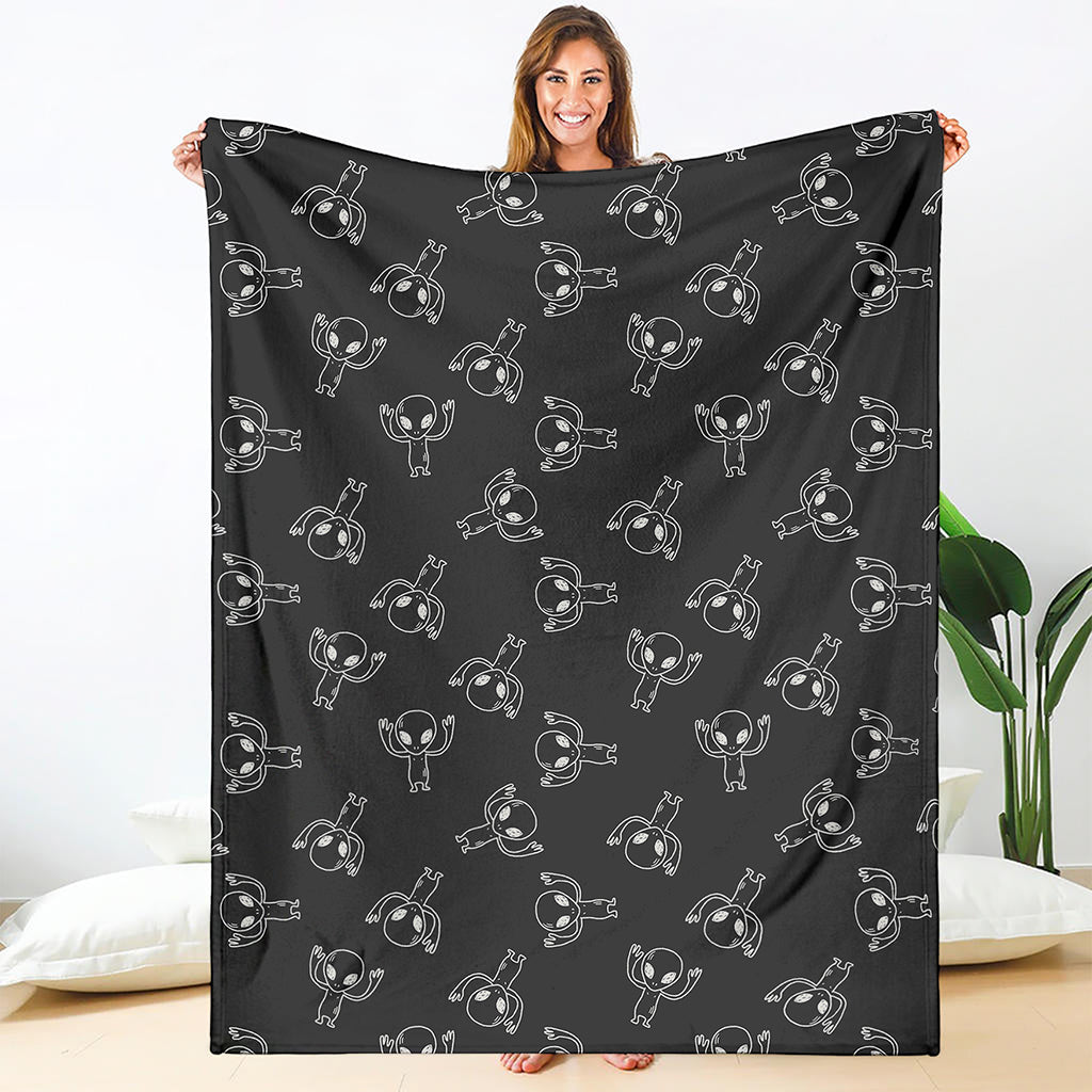 Black And White Alien Print Blanket