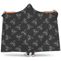 Black And White Alien Print Hooded Blanket