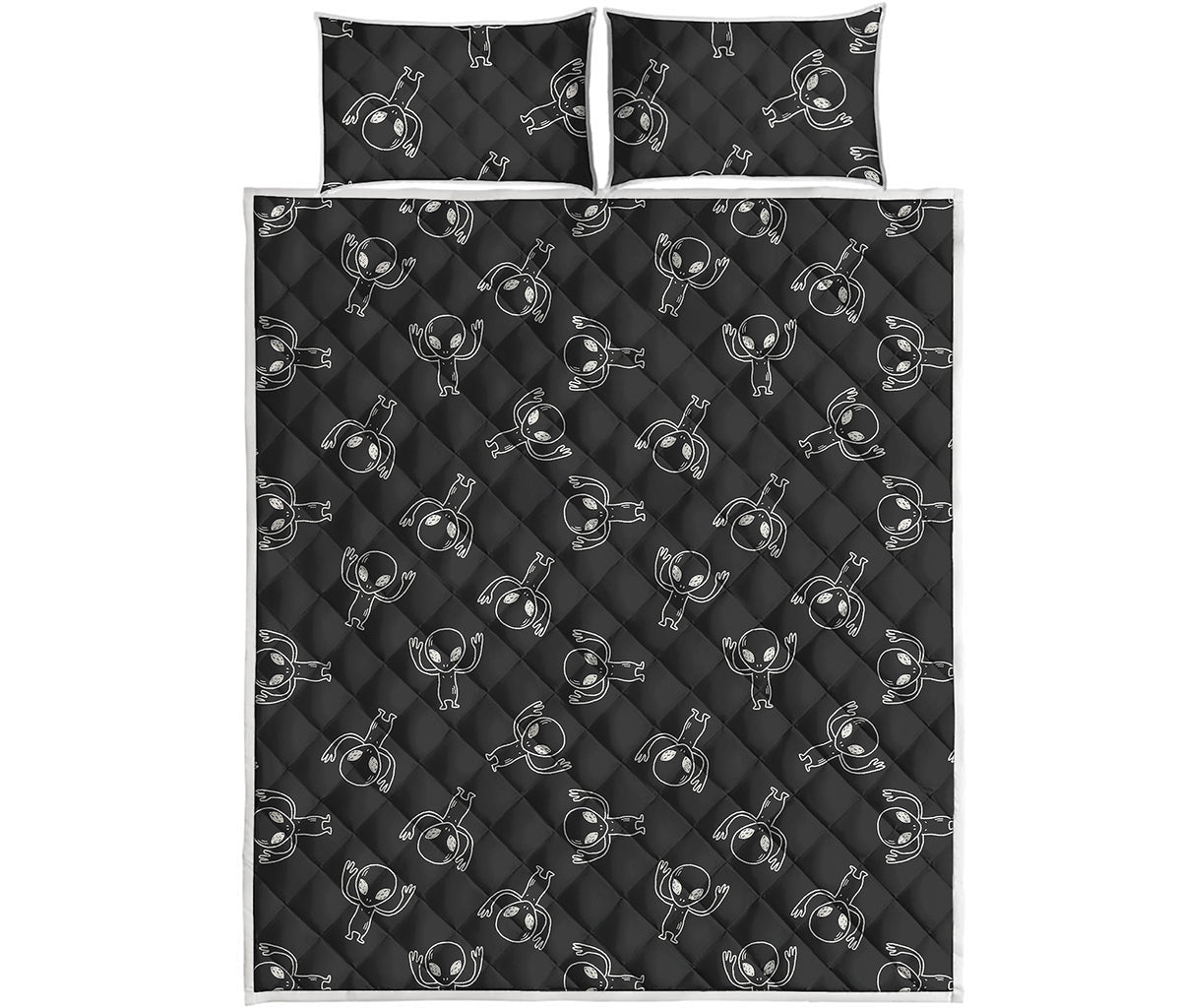 Black And White Alien Print Quilt Bed Set