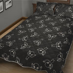 Black And White Alien Print Quilt Bed Set