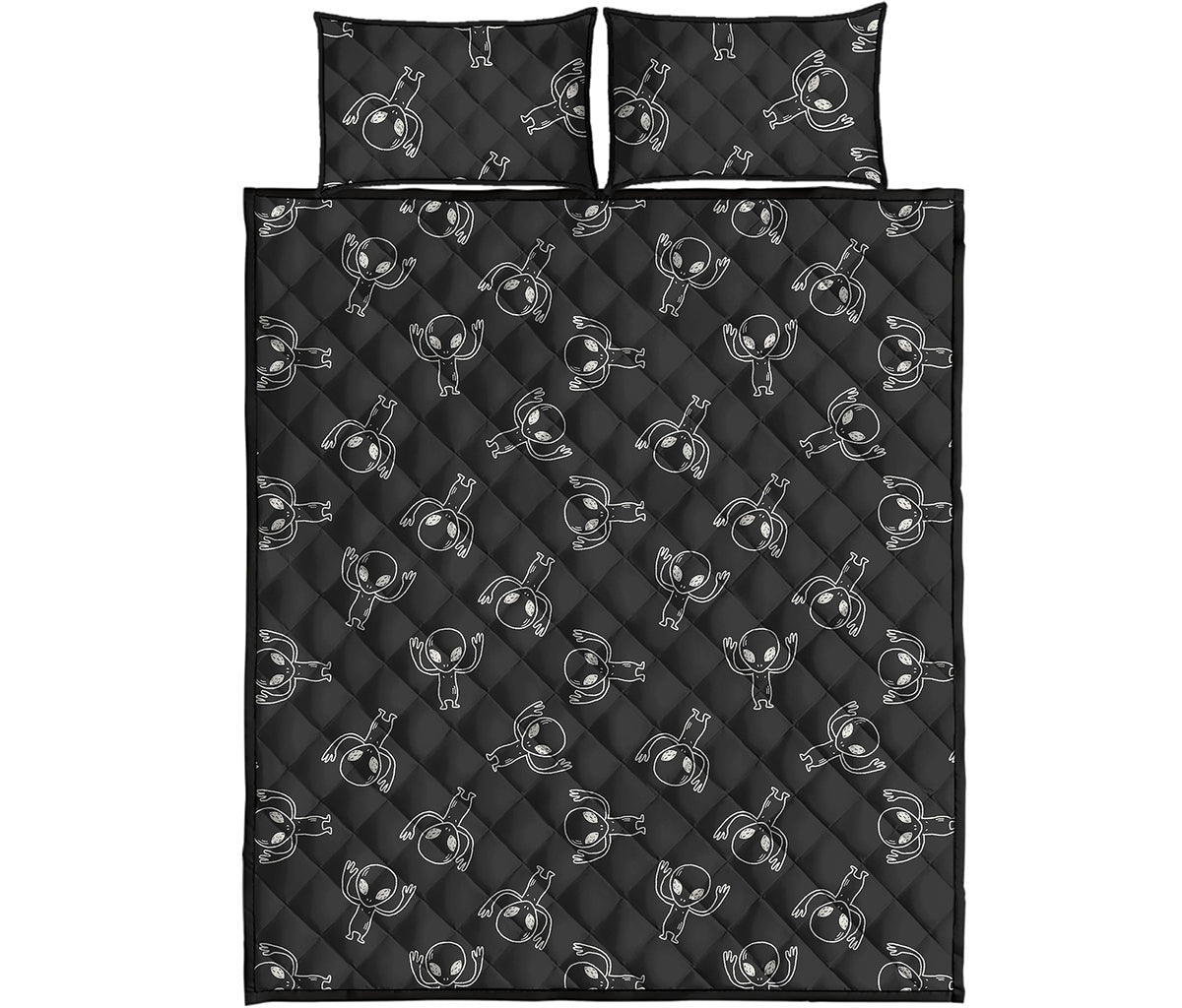 Black And White Alien Print Quilt Bed Set