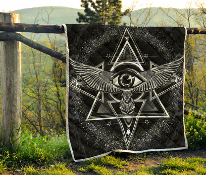 Black And White All Seeing Eye Print Quilt