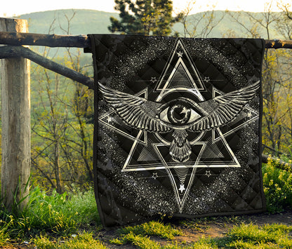 Black And White All Seeing Eye Print Quilt