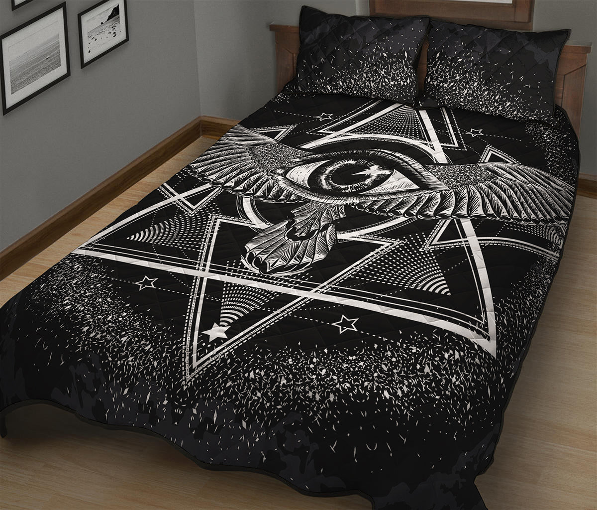 Black And White All Seeing Eye Print Quilt Bed Set