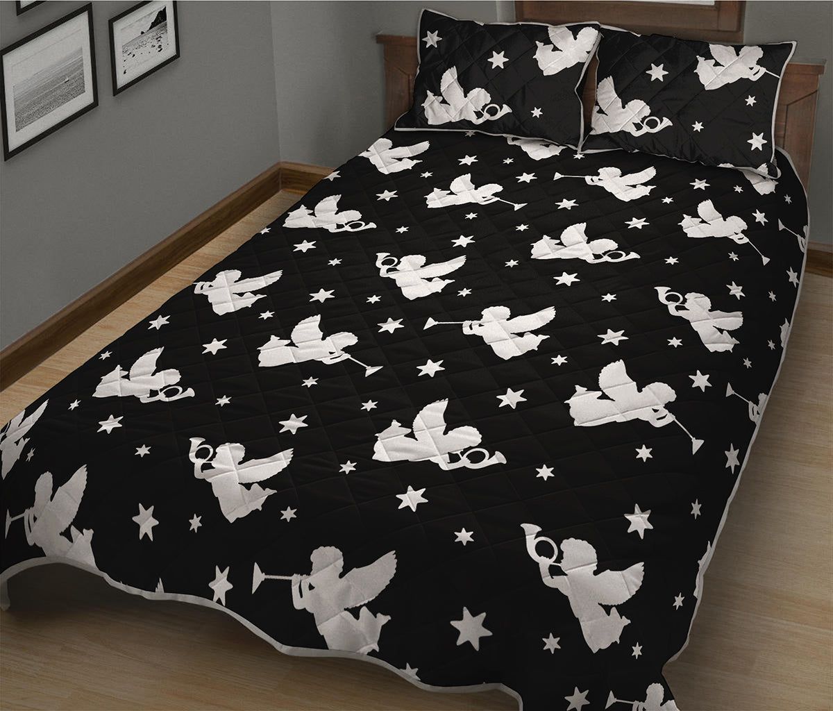 Black And White Angel Pattern Print Quilt Bed Set