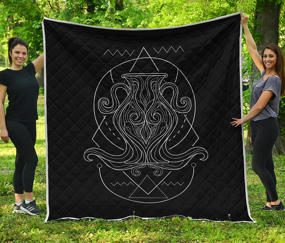 Black And White Aquarius Sign Print Quilt