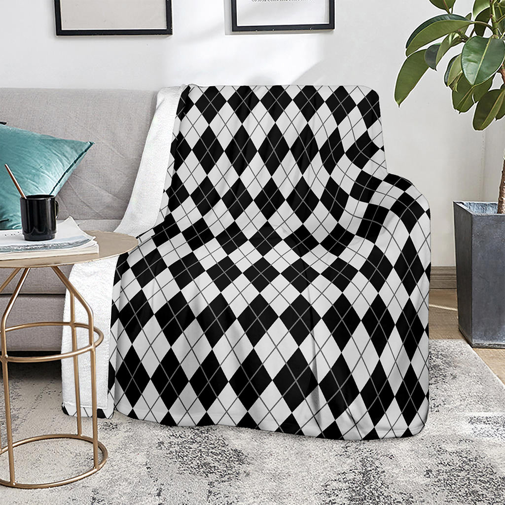 Black And White Argyle Pattern Print Blanket