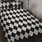 Black And White Argyle Pattern Print Quilt Bed Set
