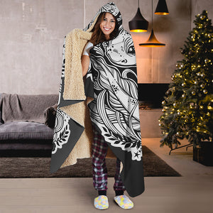 Black And White Axolotl Print Hooded Blanket