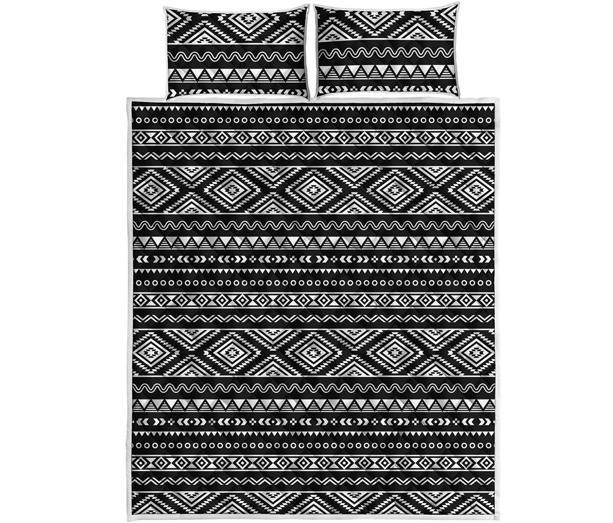 Black And White Aztec Ethnic Print Quilt Bed Set