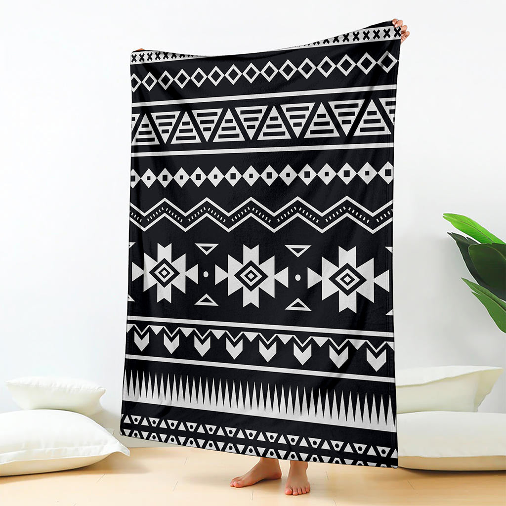 Black And White Aztec Pattern Print Blanket