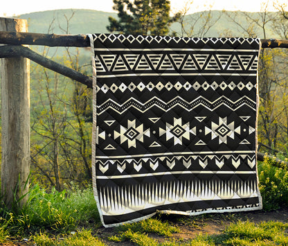 Black And White Aztec Pattern Print Quilt