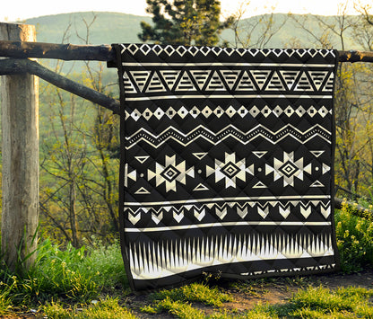Black And White Aztec Pattern Print Quilt