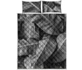 Black And White Banana Leaf Print Quilt Bed Set