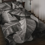 Black And White Banana Leaf Print Quilt Bed Set