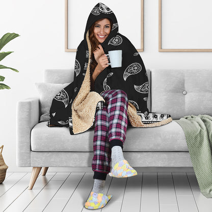 Black And White Bandana Print Hooded Blanket
