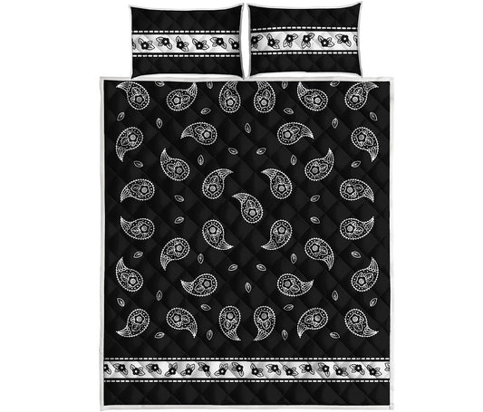Black And White Bandana Print Quilt Bed Set