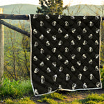 Black And White Beer Pattern Print Quilt