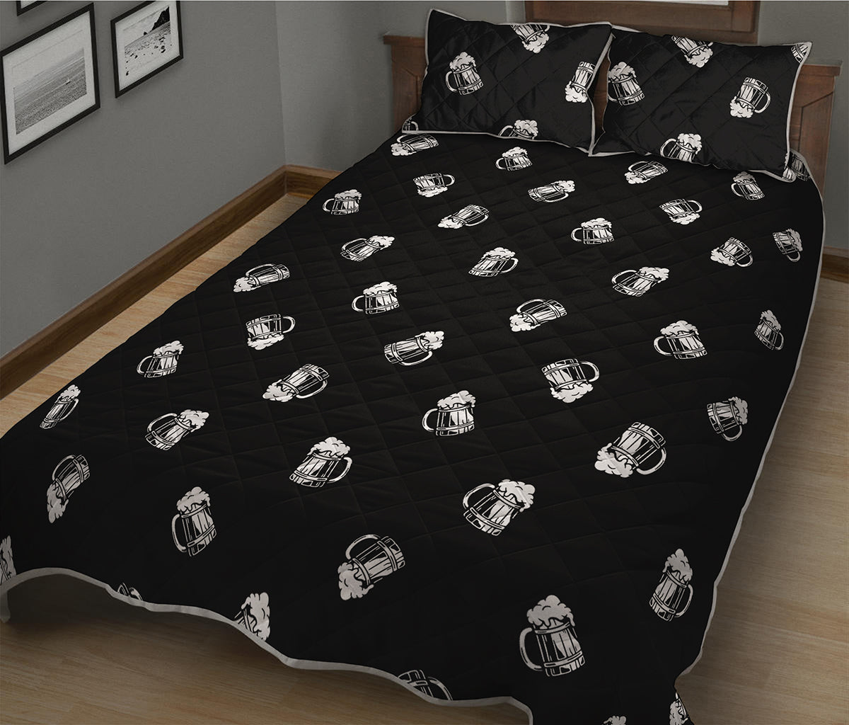 Black And White Beer Pattern Print Quilt Bed Set