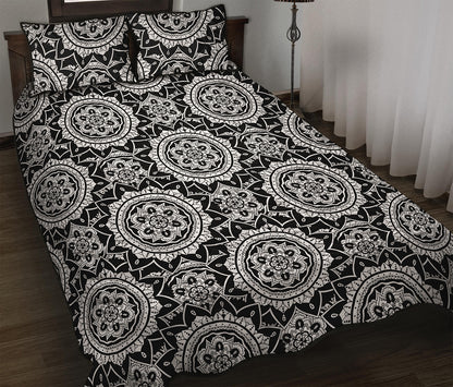 Black And White Boho Mandala Print Quilt Bed Set