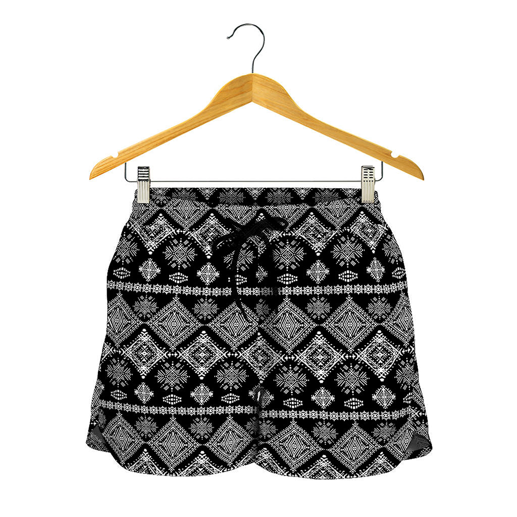 Black And White Boho Tribal Print Women's Shorts