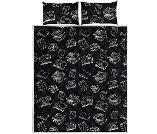 Black And White Books Pattern Print Quilt Bed Set