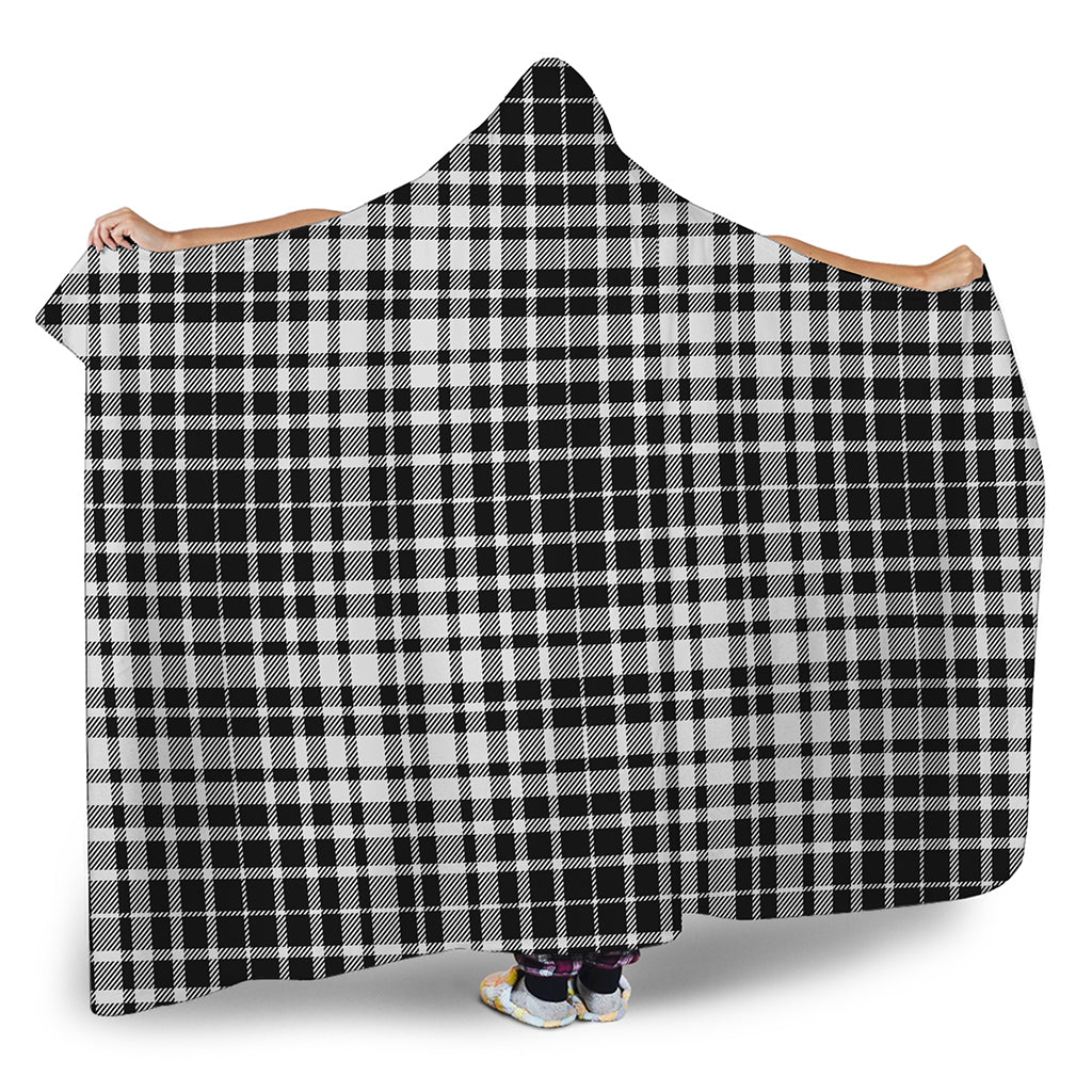 Black And White Border Tartan Print Hooded Blanket