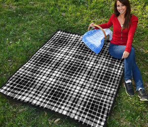 Black And White Border Tartan Print Quilt