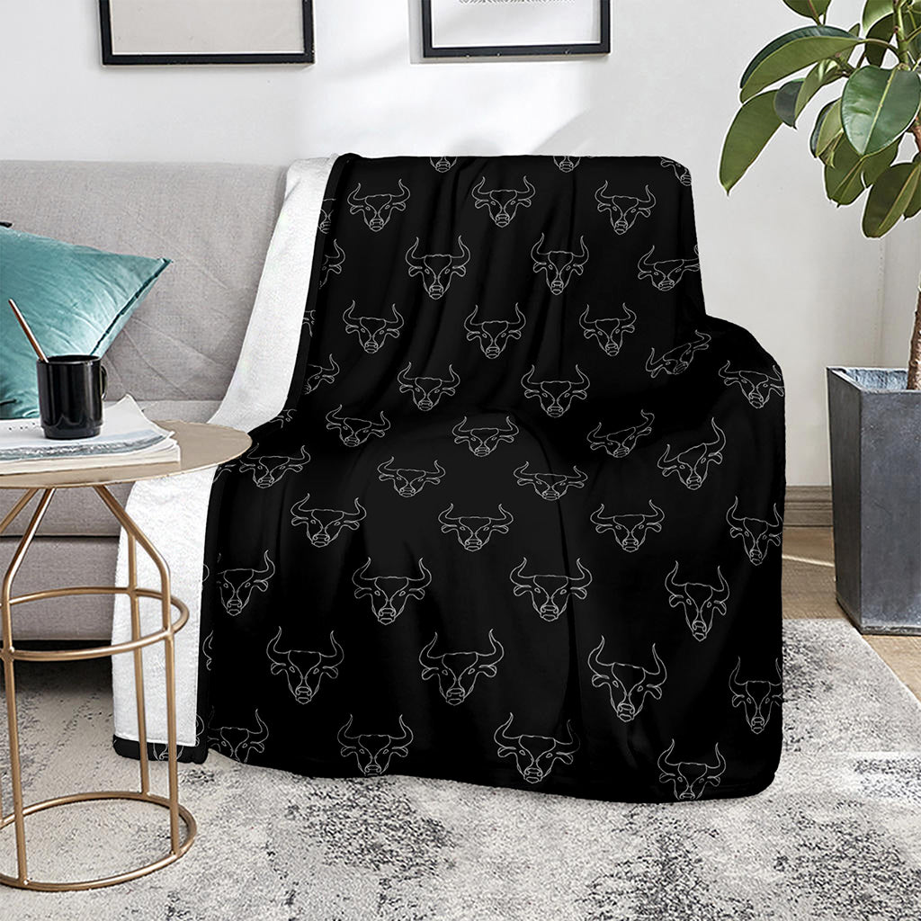 Black And White Bull Pattern Print Blanket