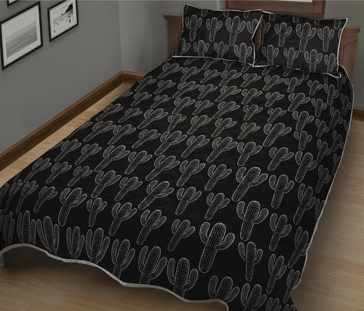 Black And White Cactus Pattern Print Quilt Bed Set