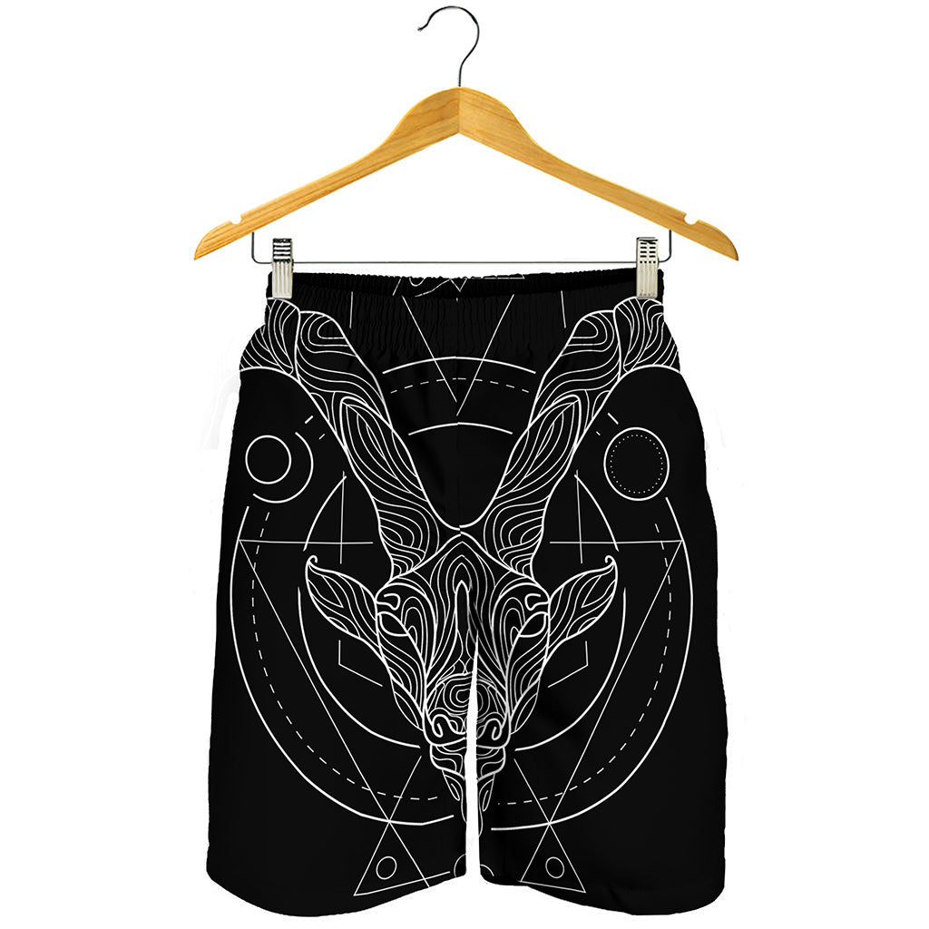 Black And White Capricorn Sign Print Men's Shorts