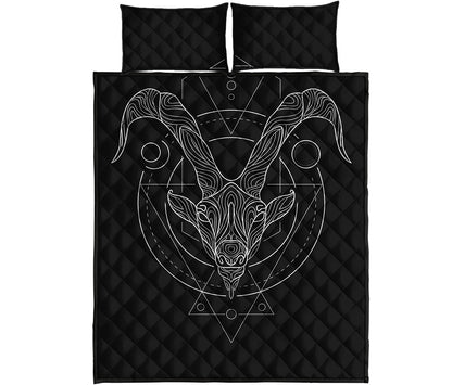 Black And White Capricorn Sign Print Quilt Bed Set