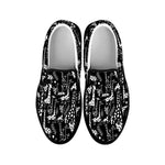 Black And White Cartoon Giraffe Print Black Slip On Shoes