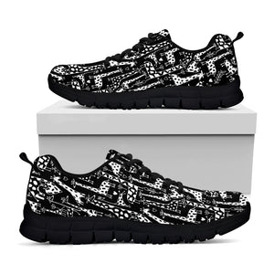 Black And White Cartoon Giraffe Print Black Sneakers