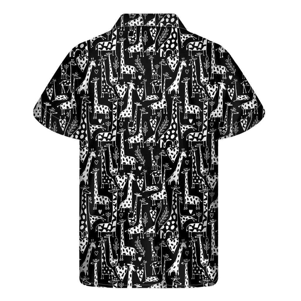 Black And White Cartoon Giraffe Print Men's Short Sleeve Shirt