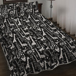Black And White Cartoon Giraffe Print Quilt Bed Set