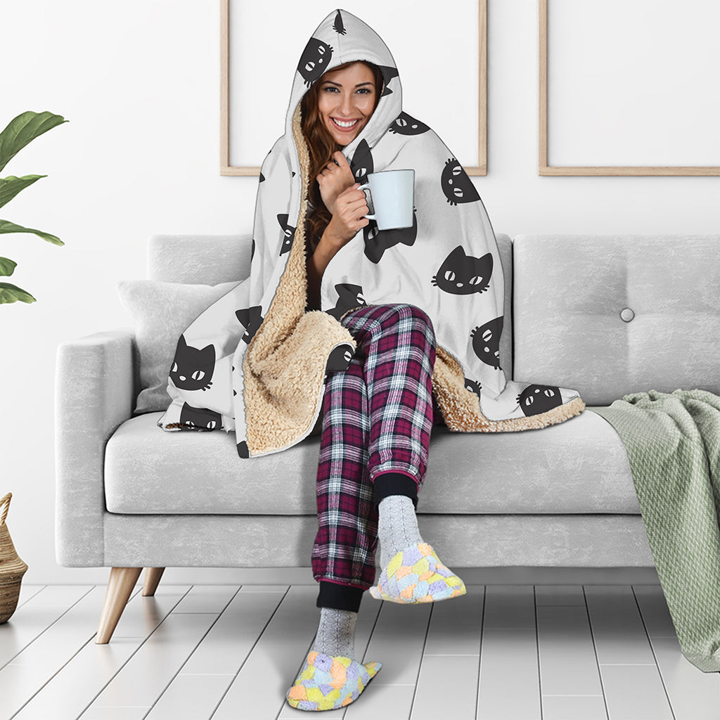 Black And White Cat Pattern Print Hooded Blanket