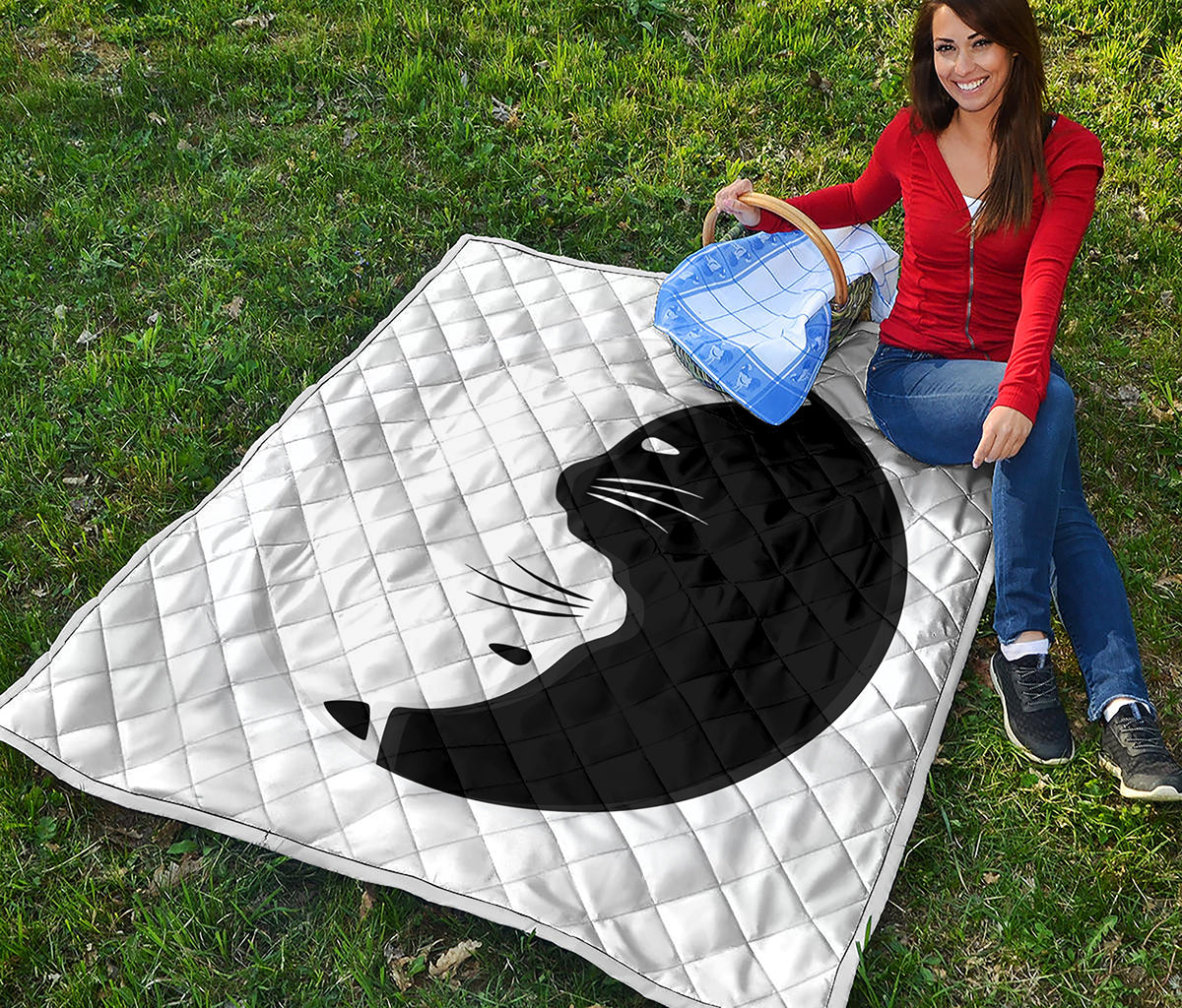 Black And White Cat Yin Yang Print Quilt