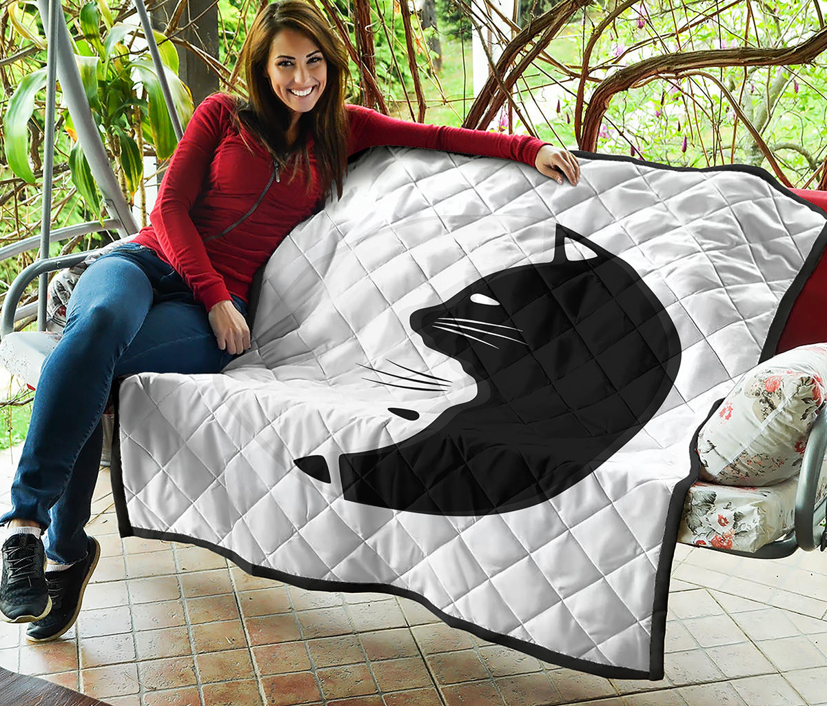 Black And White Cat Yin Yang Print Quilt