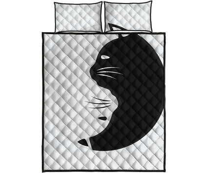 Black And White Cat Yin Yang Print Quilt Bed Set