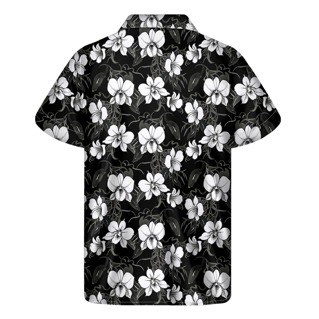 Black And White Cattleya Pattern Print Men's Short Sleeve Shirt