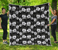 Black And White Cattleya Pattern Print Quilt