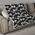 Black And White Cattleya Pattern Print Quilt