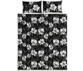 Black And White Cattleya Pattern Print Quilt Bed Set