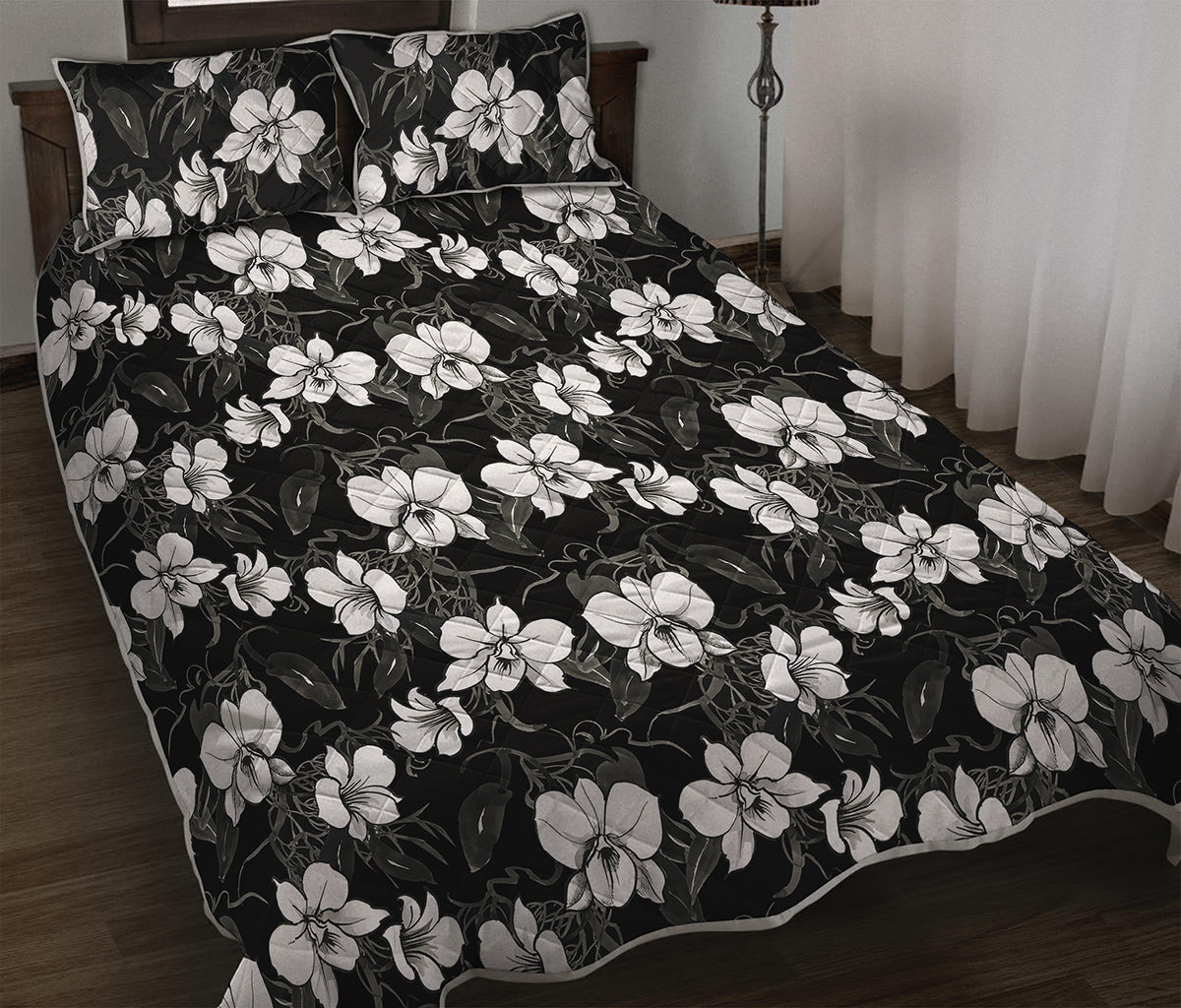 Black And White Cattleya Pattern Print Quilt Bed Set