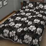 Black And White Cattleya Pattern Print Quilt Bed Set
