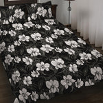 Black And White Cattleya Pattern Print Quilt Bed Set