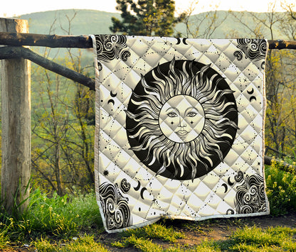 Black And White Celestial Sun Print Quilt