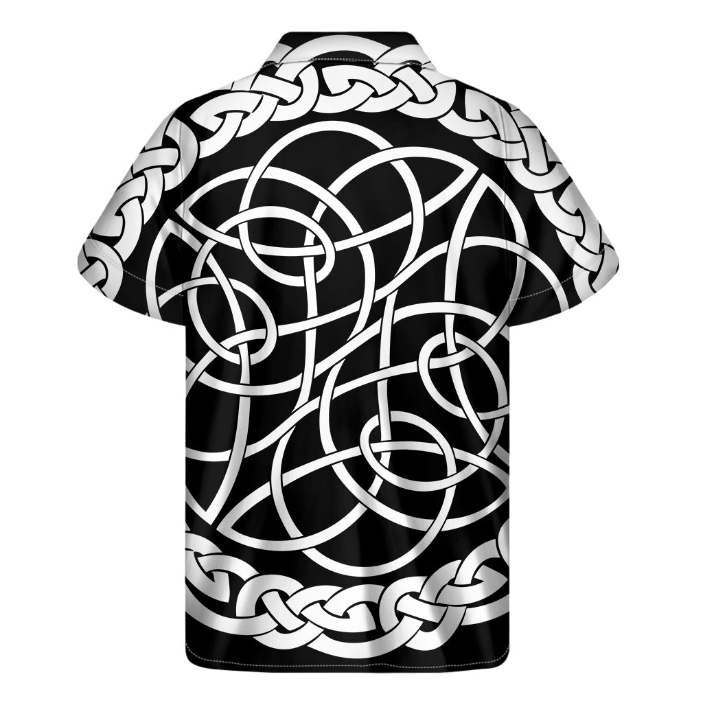 Black And White Celtic Knot Print Men's Short Sleeve Shirt